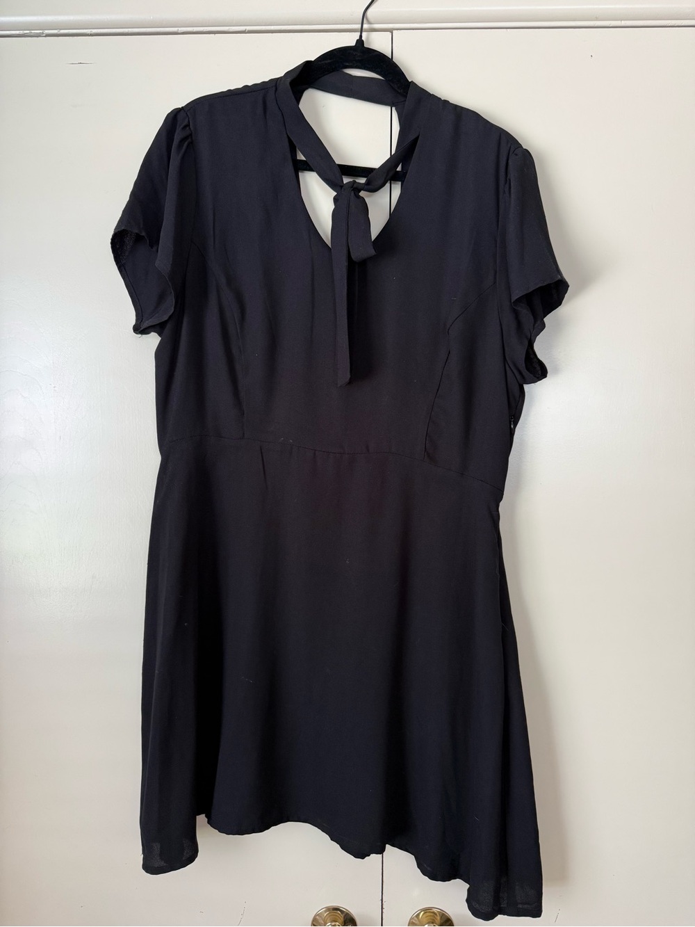 bp Black Short Sleeve Tie-Neck A-Line Dress